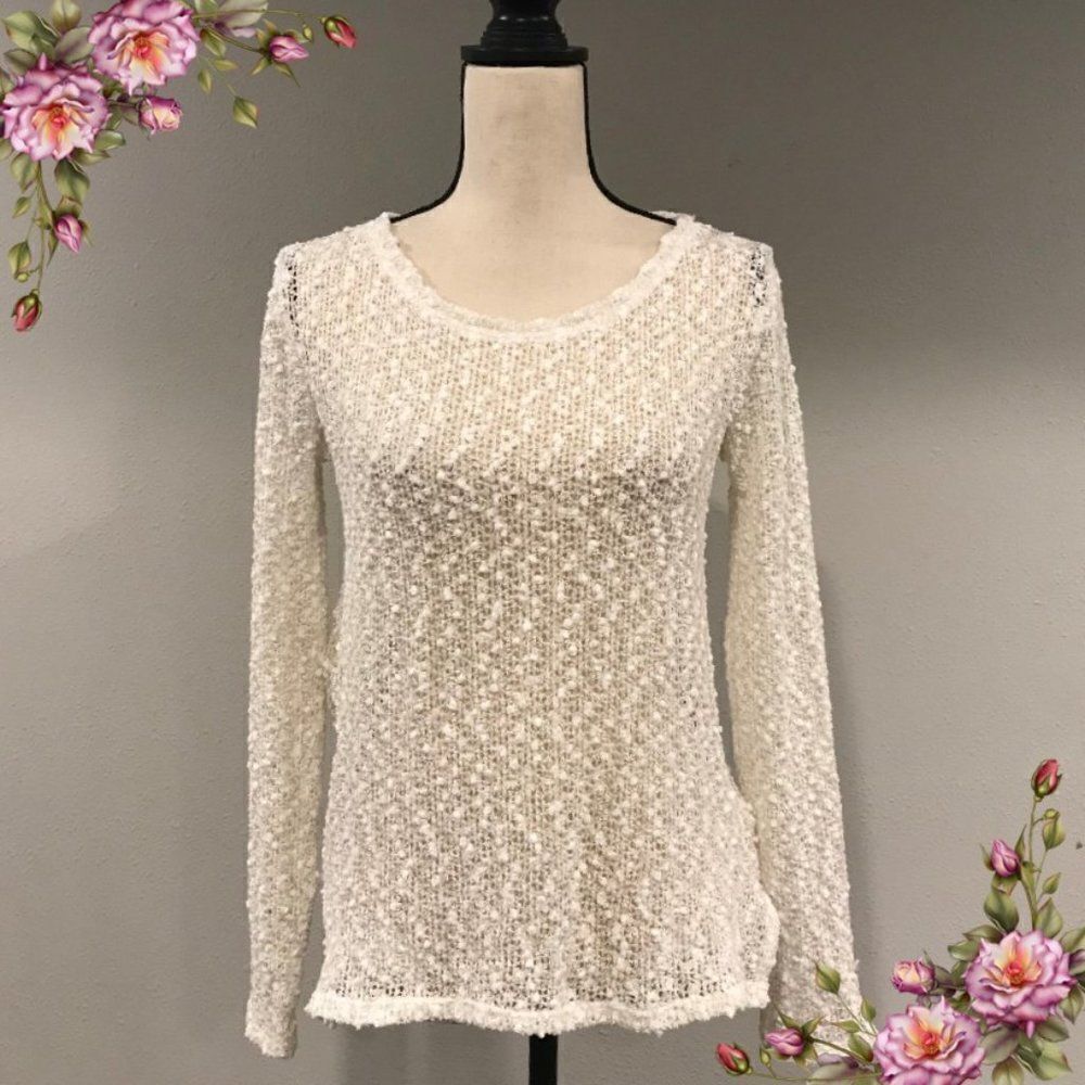 Gorgeous see through white sweater‎